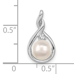 14k White Gold 7mm White Round FW Cultured Pearl & AA Diamond Pendant
