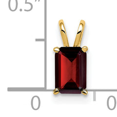 14K 6x4mm Emerald Cut Garnet pendant