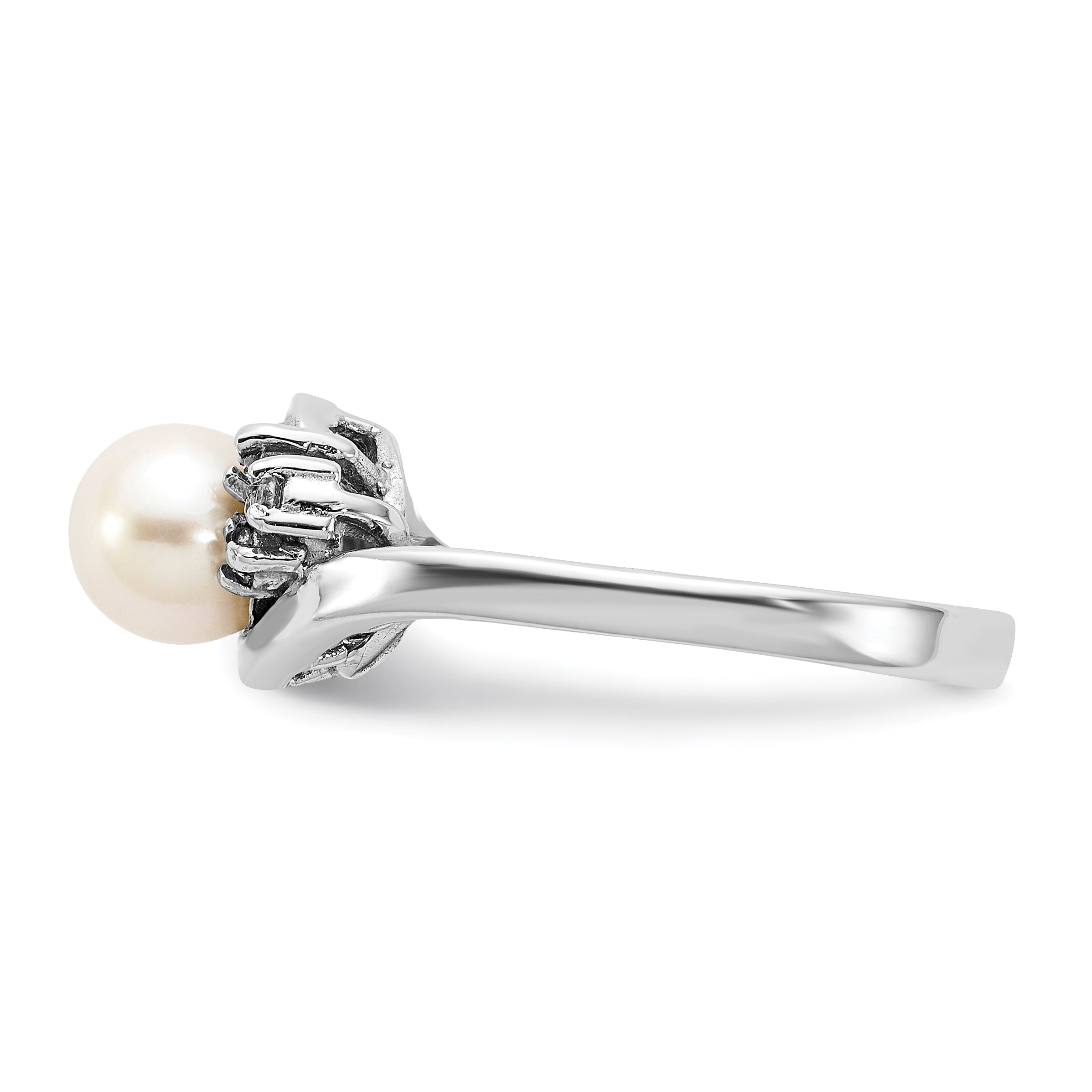 14k White Gold 6mm Fresh Water Cultured Pearl AA Diamond Ring