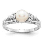 14k White Gold 6mm Fresh Water Cultured Pearl AA Diamond ring