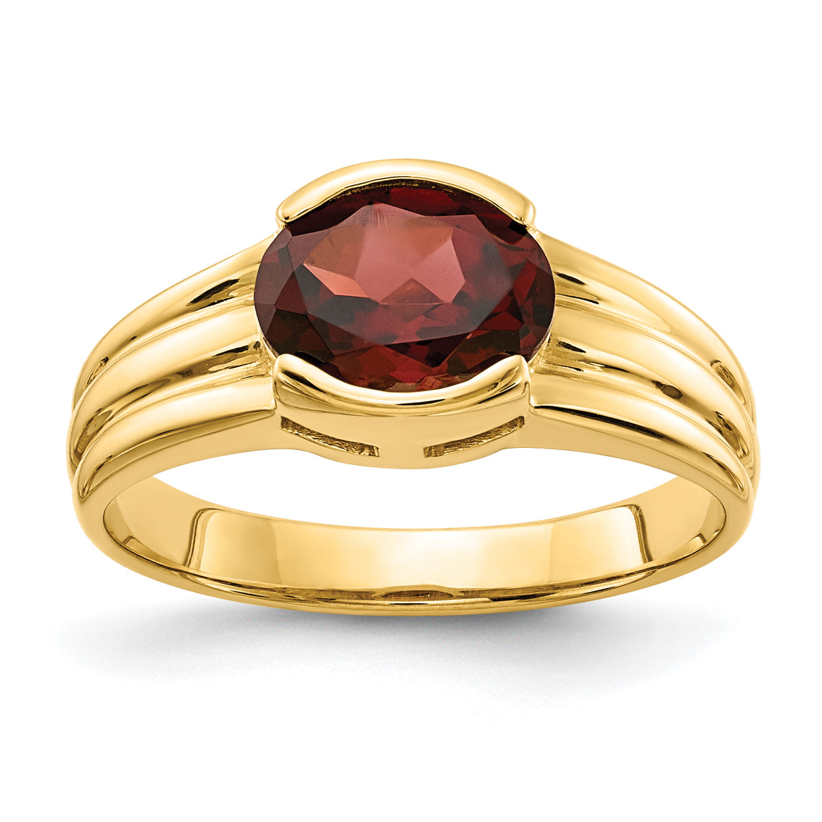 14k 8x6mm Oval Garnet ring